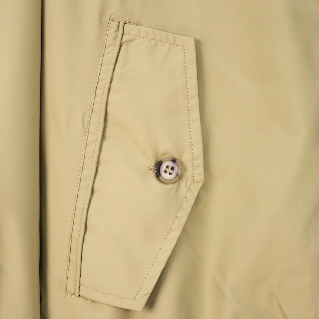 P360 zp version [exclusive supply] - Ralph Lauren/Ralph Lauren SS25 new double-layer windproof and water-repellent classic old cadre style light casual jacket - double-layer design, same color inside and outside S237 high-density micro-water-repellent craft fabric (100% T) ✅ | - Custom-woven double-layer rabbit velvet stitched thread, non-market misprinted mercerized cotton ✅ - Customized two-color webbing strip on the back collar, with zipper side pockets inside ✅ - POLO brand zipper, genuine leather zipper piece, dark and light two-color buttons ✅ - RL25SS new jacket fabric is made of lightweight polyester fiber, windproof and waterproof, more lightweight, suitable for traveling or daily outdoor sports, simple line design and wide and neat tailoring, unisex style for both men and women, good for commuting, classic and durable, Color: Black, Gray White, Light Card Size: S M L XL Number: WW10739